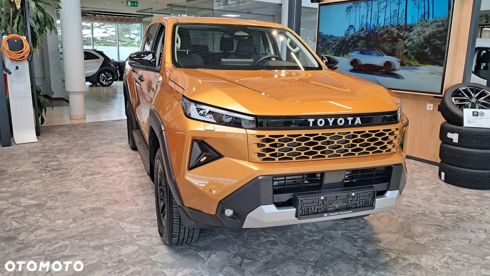 Toyota Hilux - 2