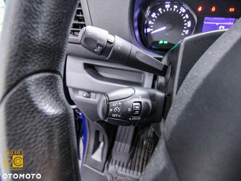 Toyota PROACE BRYGADÓWKA + 6 OSÓB - 23