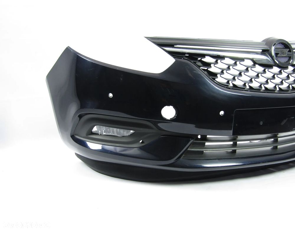 Zderzak przedni Opel Zafira C FL 16 - 19  Pdc-4  + Atrapa Kod lakieru 22X - 16