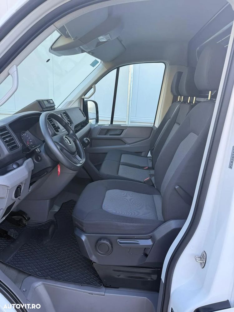 Volkswagen Crafter - 10