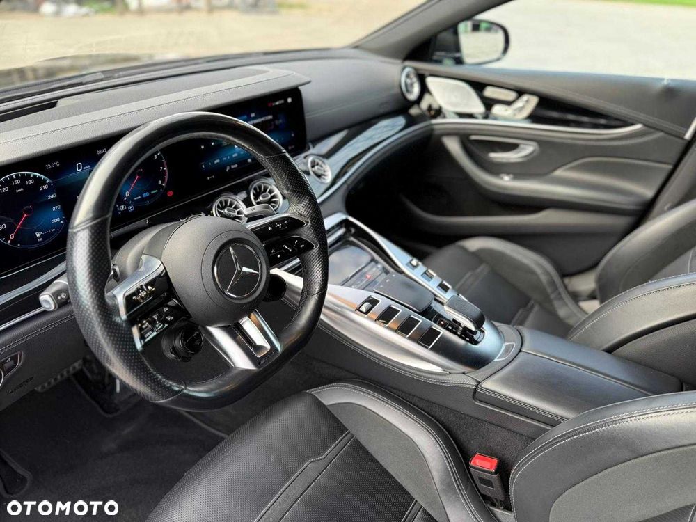 Mercedes-Benz AMG GT - 5