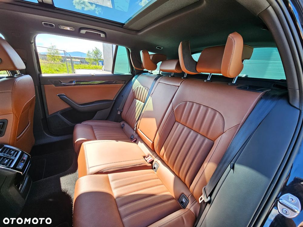 Skoda Superb 2.0 TDI 4x4 DSG L&K - 30
