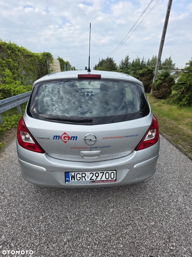 Opel Corsa - 2