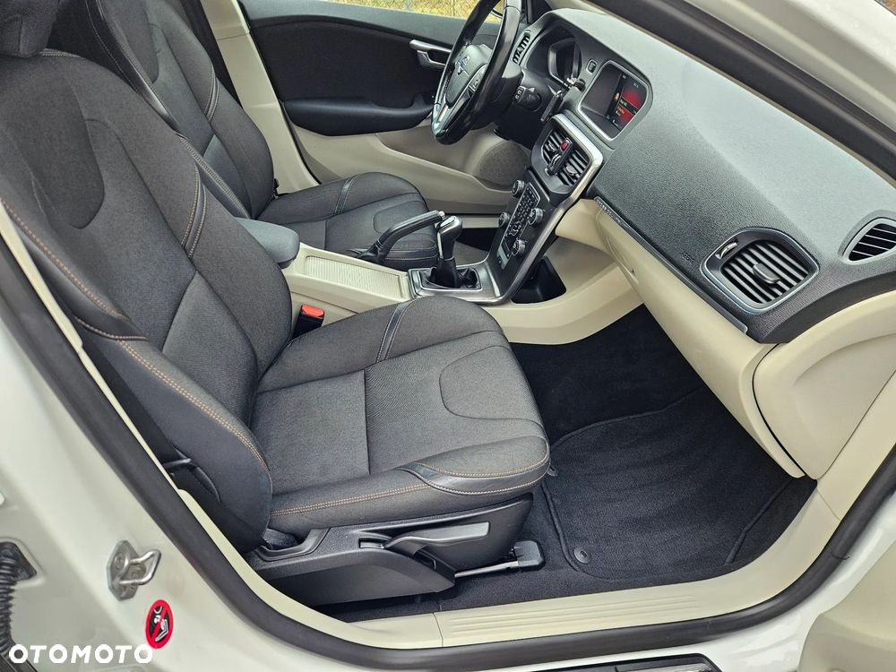Volvo V40 Cross Country D2 - 7