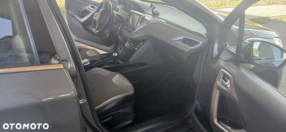Peugeot 2008 - 9