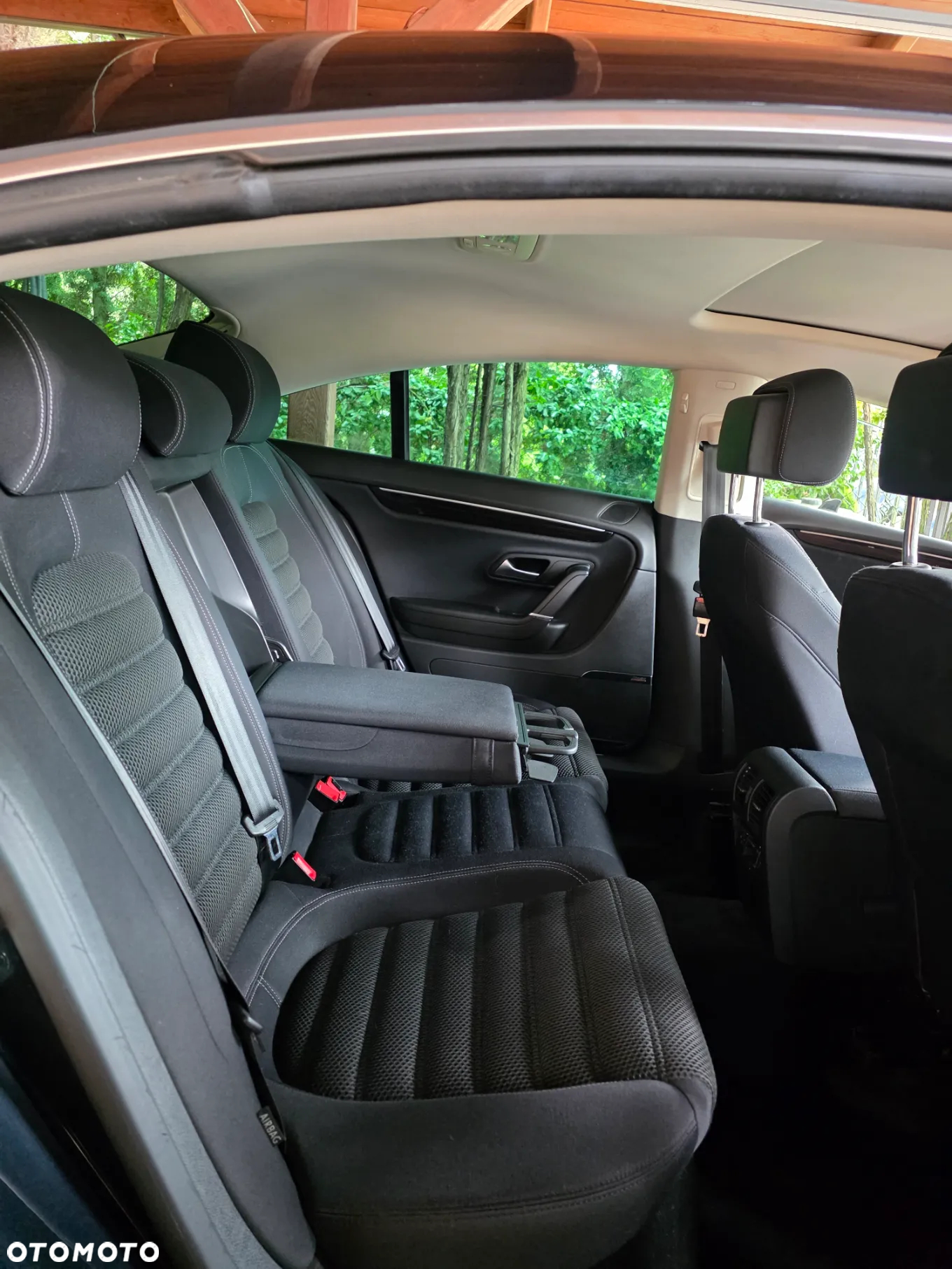Volkswagen Passat - 22