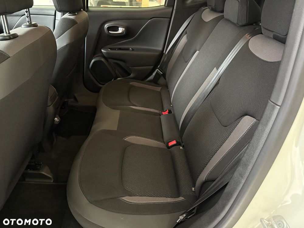 Jeep Renegade 1.5 T4 mHEV Limited FWD S&S DCT - 14