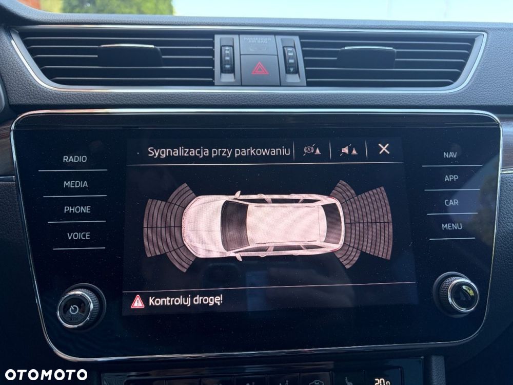 Skoda Superb 2.0 TDI SCR 4x4 Scout DSG - 22