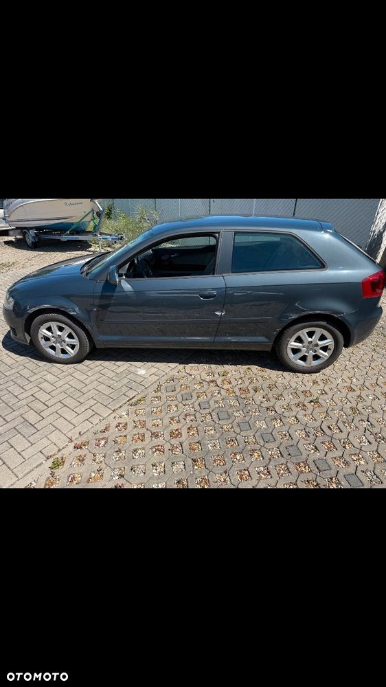 Audi A3 3-drzwiowe 1.6 Attraction - 7