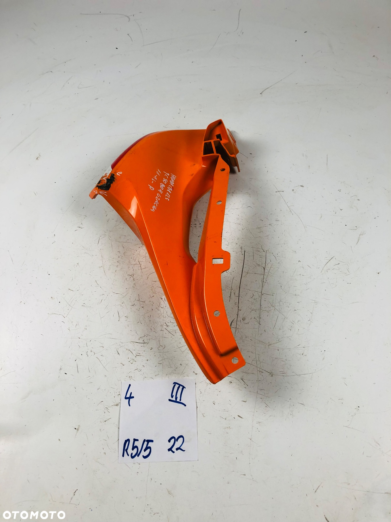 Honda CBR 125 JC 50 11-16 czacha czasza prawa owiewka bok - 4