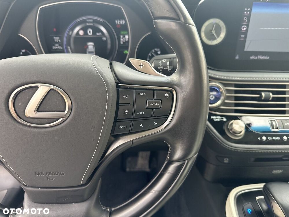 Lexus LS 500h Omotenashi AWD - 17