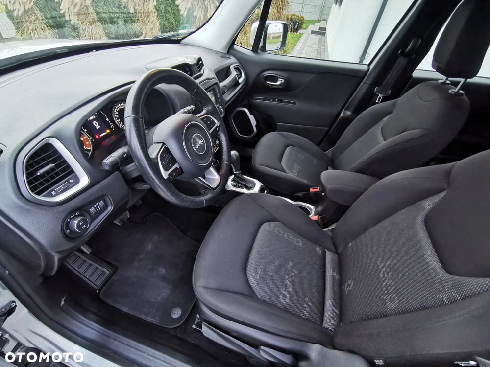Jeep Renegade 1.6 MultiJet DSG Limited - 12