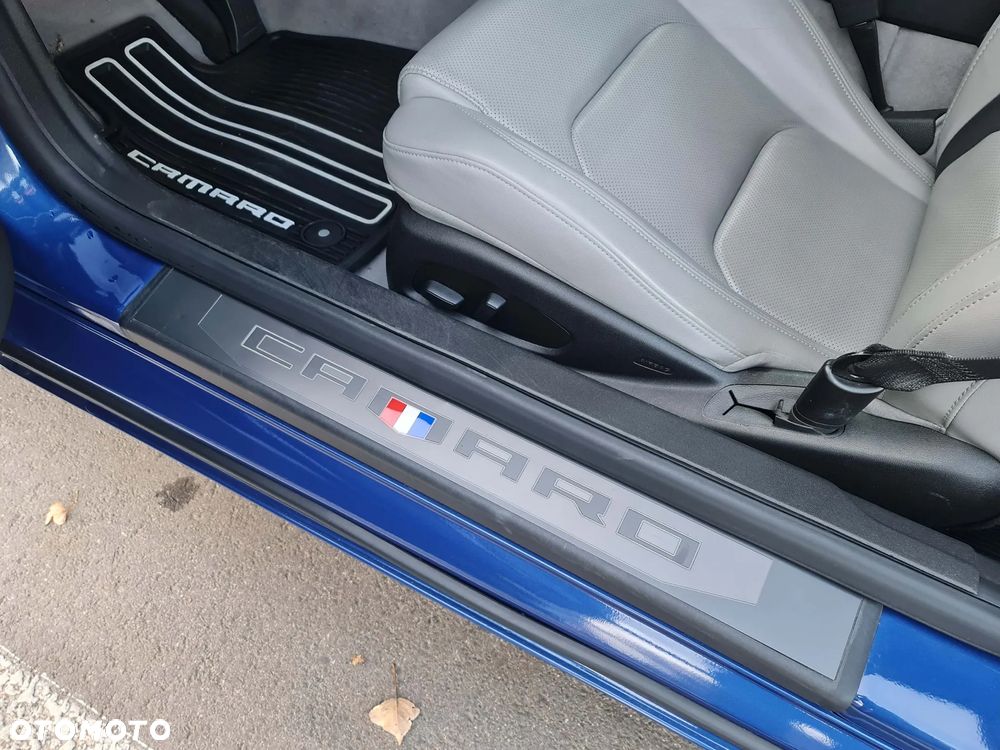 Chevrolet Camaro - 18