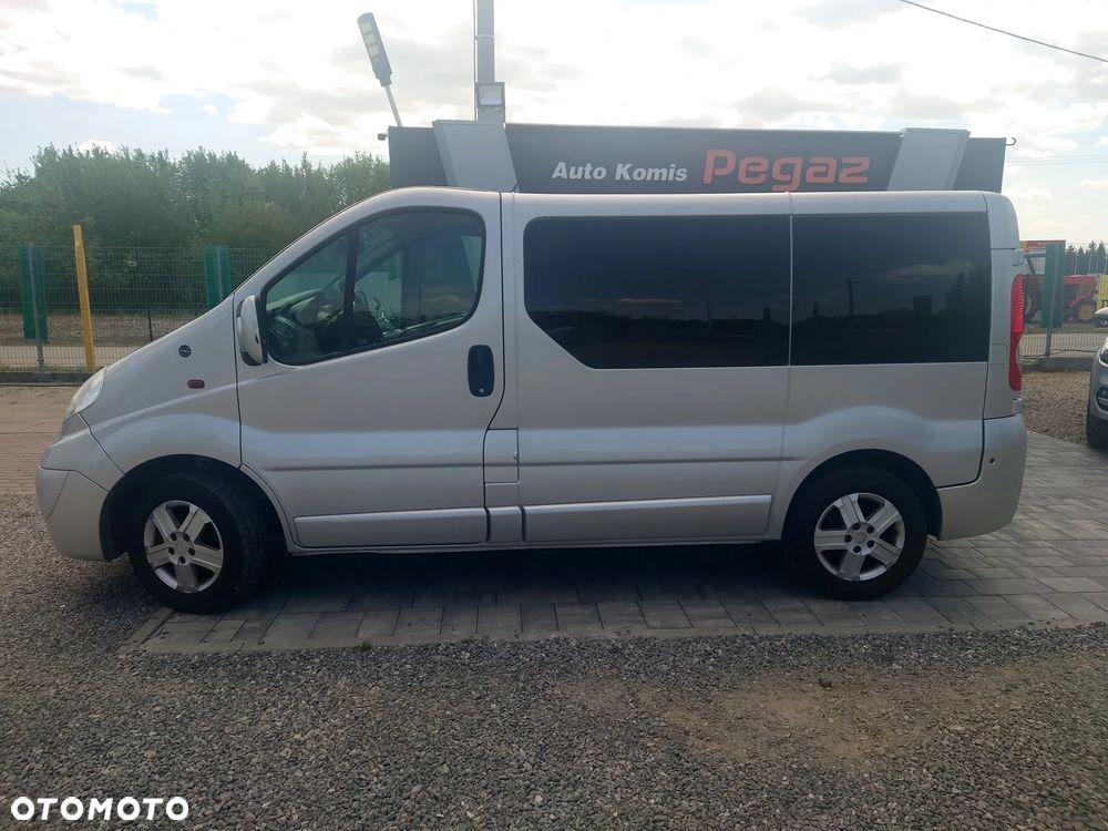 Opel Vivaro Life Cosmo L1H1 - 2