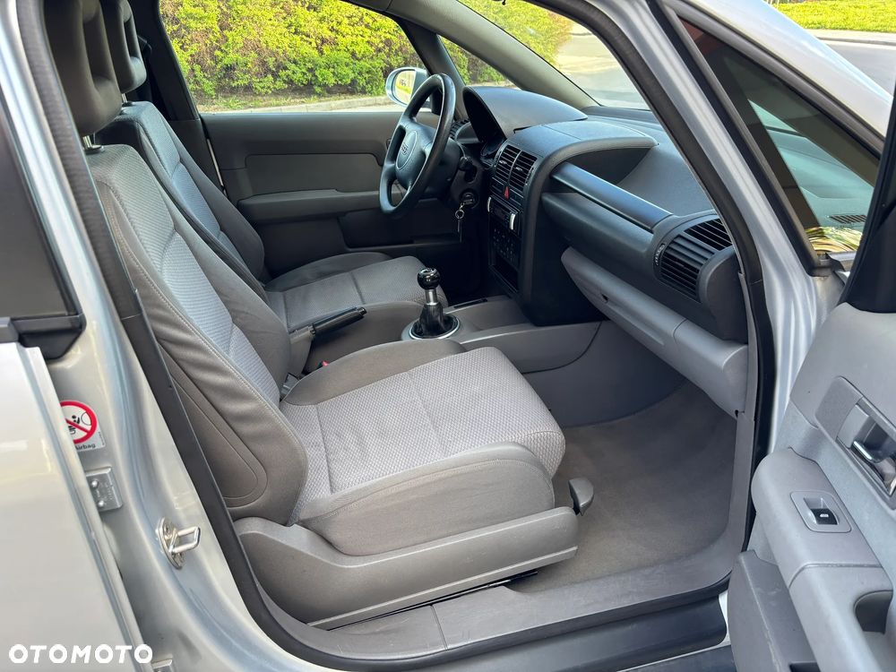 Audi A2 - 18