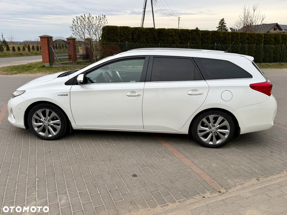 Toyota Auris 1.8 HSD Prestige NAVI - 8