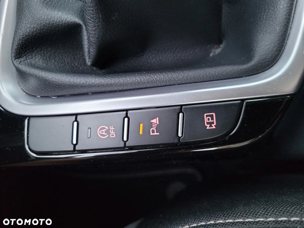 Kia Ceed 1.0 T-GDI ISG Platinum Edition - 10