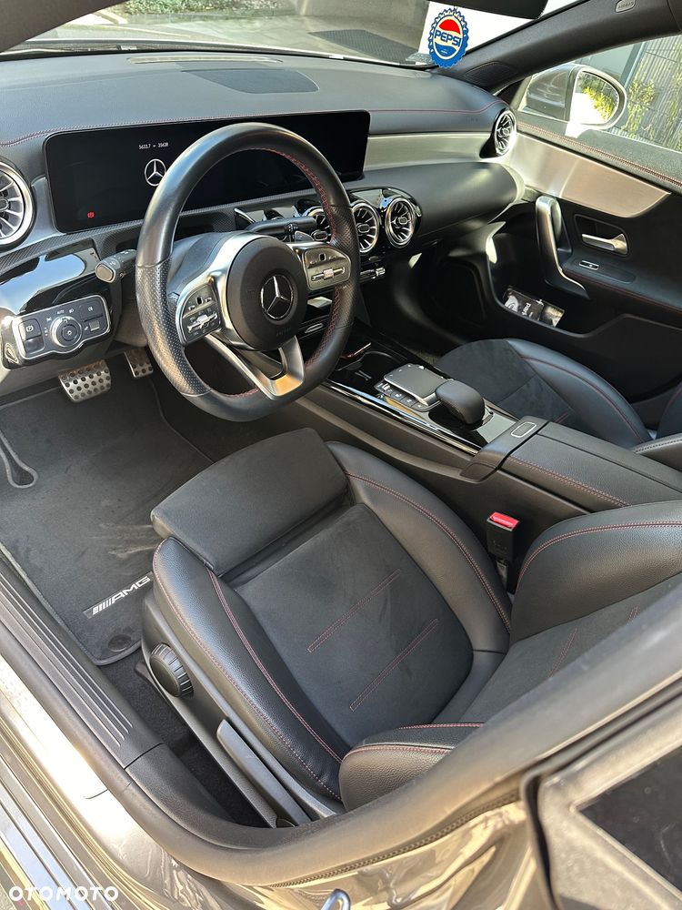 Mercedes-Benz CLA 180 Edition 1 7G-DCT - 27