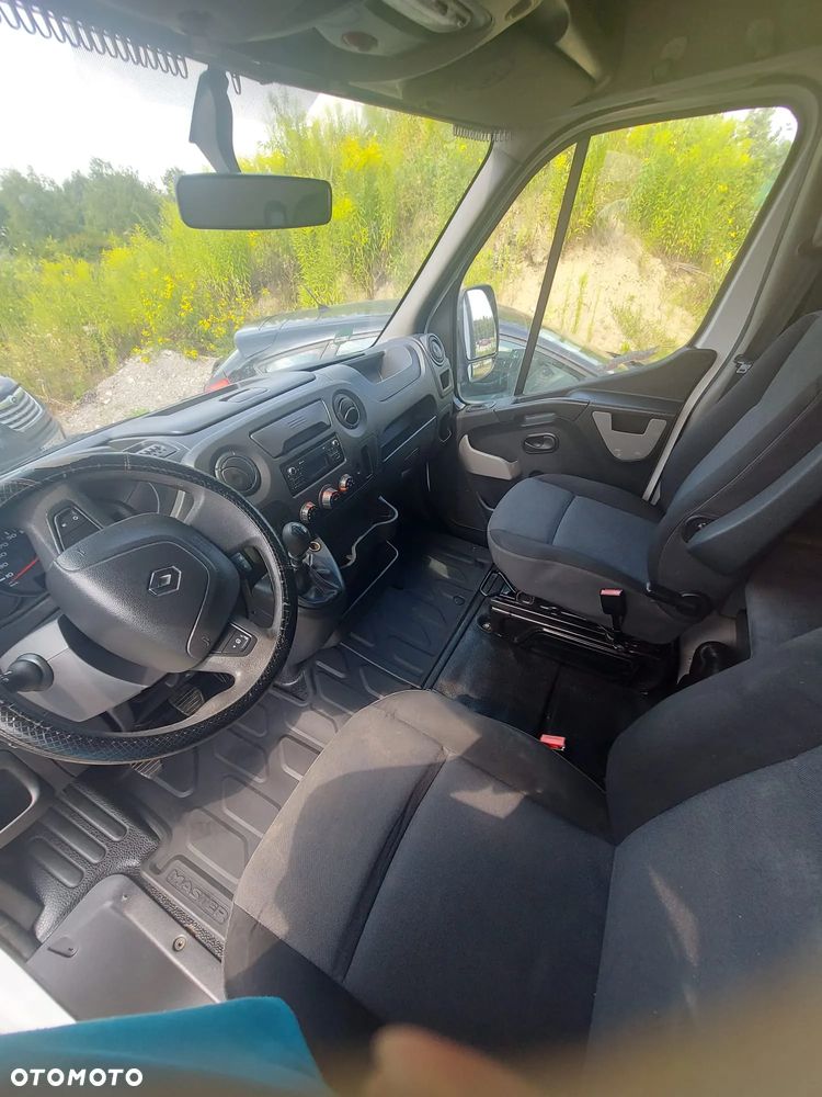 Renault Master - 9