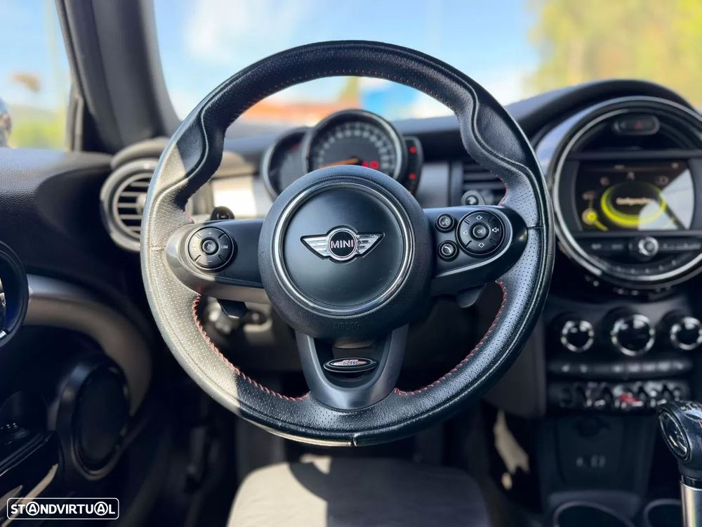 MINI Cabrio Cooper S Auto - 12