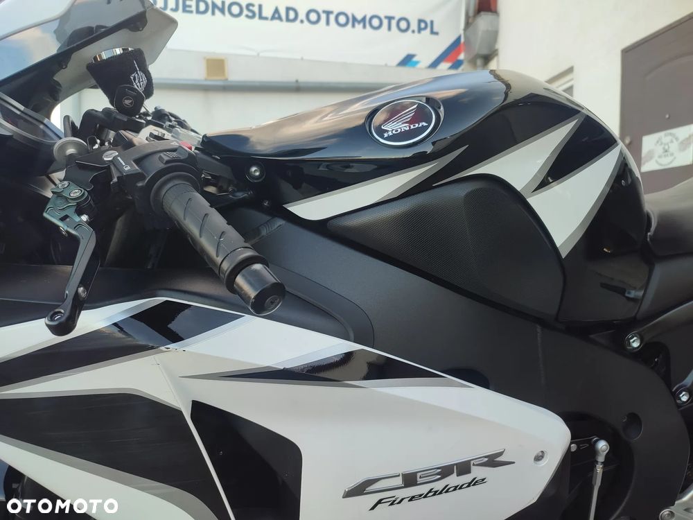 Honda CBR - 10