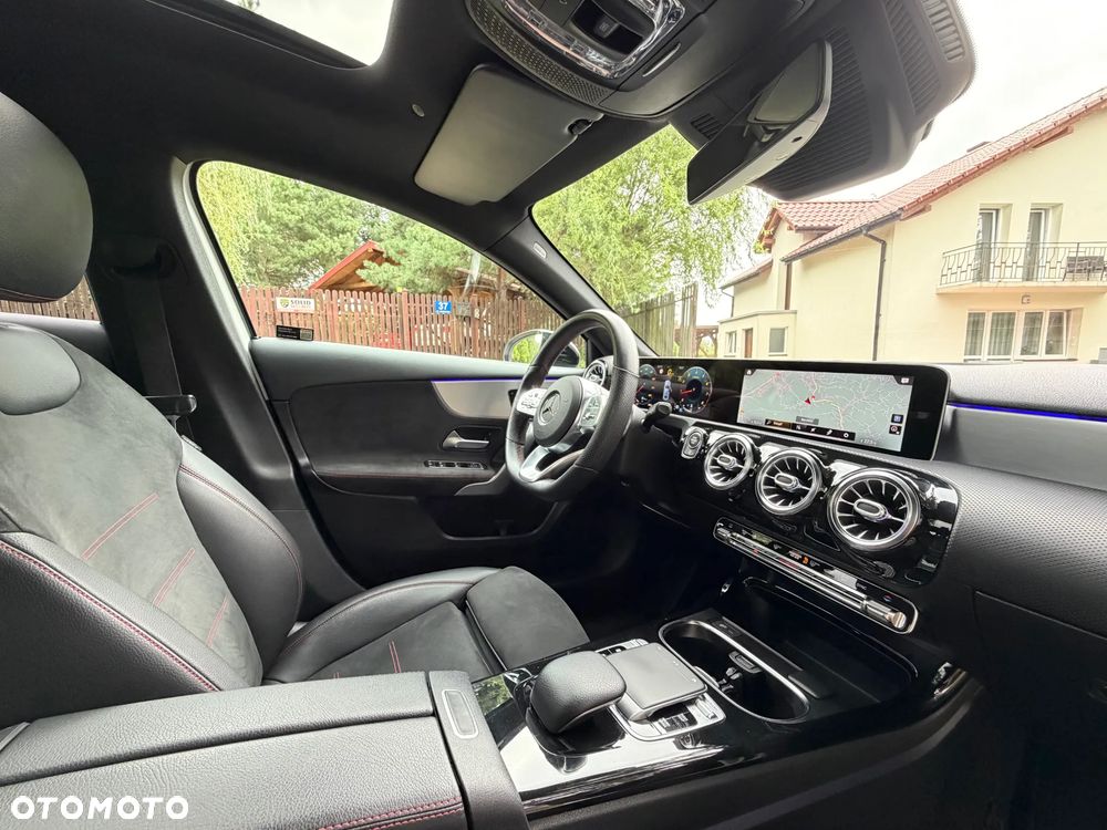 Mercedes-Benz Klasa A 200 AMG Line 7G-DCT - 30