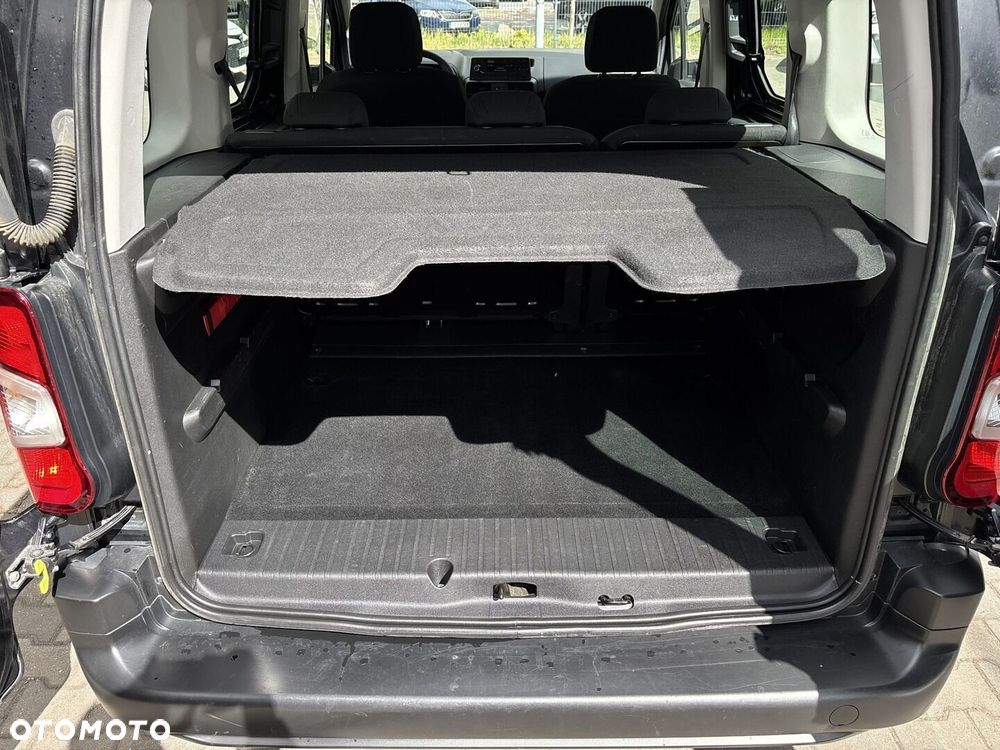 Toyota Proace City Verso 1.5 D-4D Combi - 17
