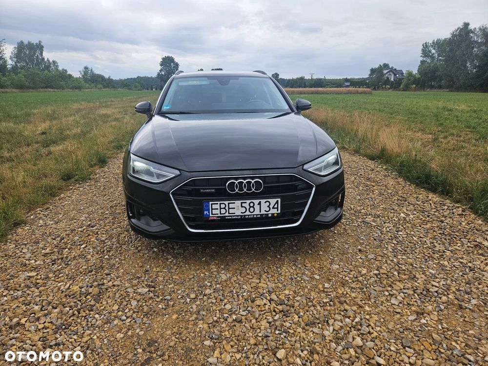 Audi A4 Avant 40 TDI quattro S tronic advanced - 4