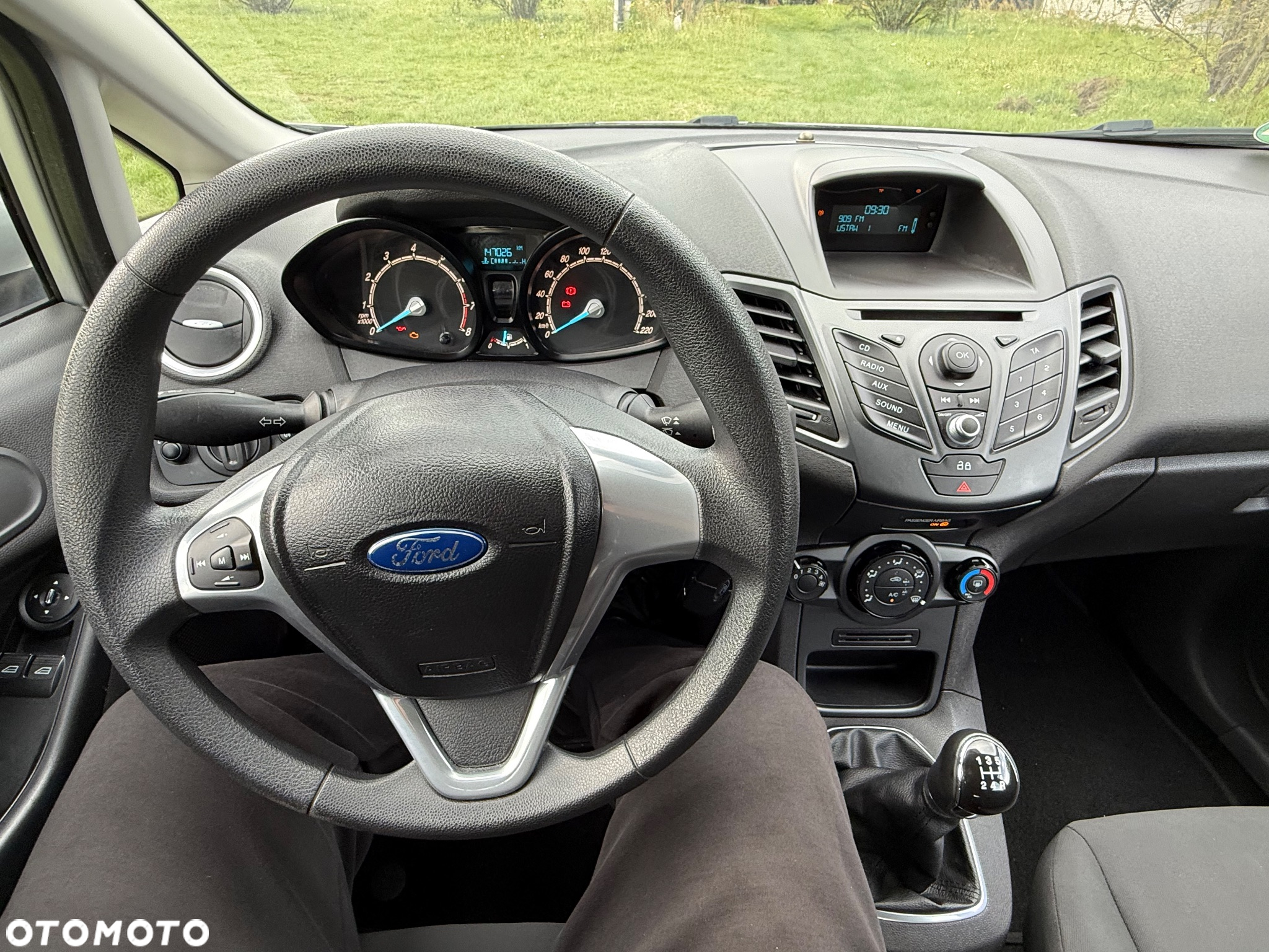 Ford Fiesta 1.25 Silver X (Trend) EU5 - 38