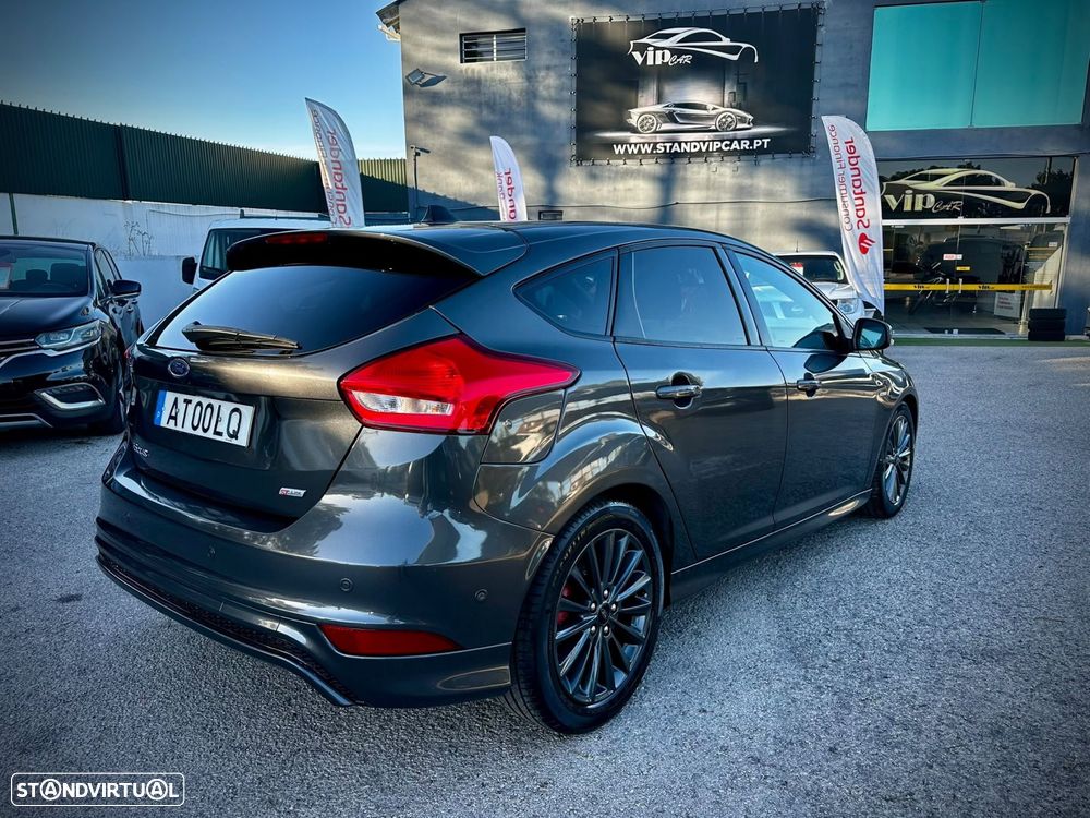Ford Focus 1.5 TDCi ST-Line DPS - 6