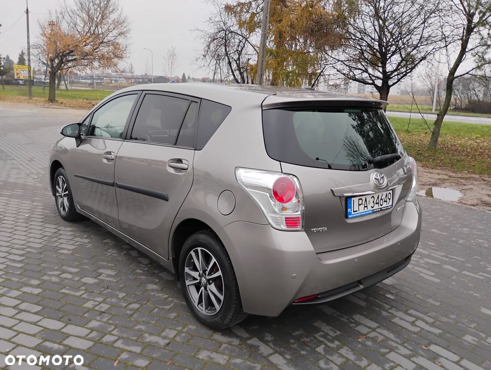 Toyota Verso 1.8 Sol plus NAVI - 8