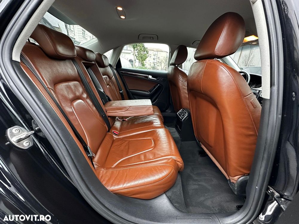 Audi A4 Avant 2.0 TDI DPF quattro S line Sportpaket (plus) - 12