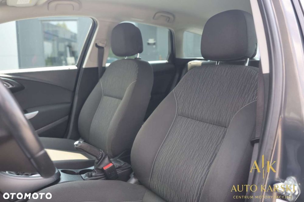 Opel Astra - 32