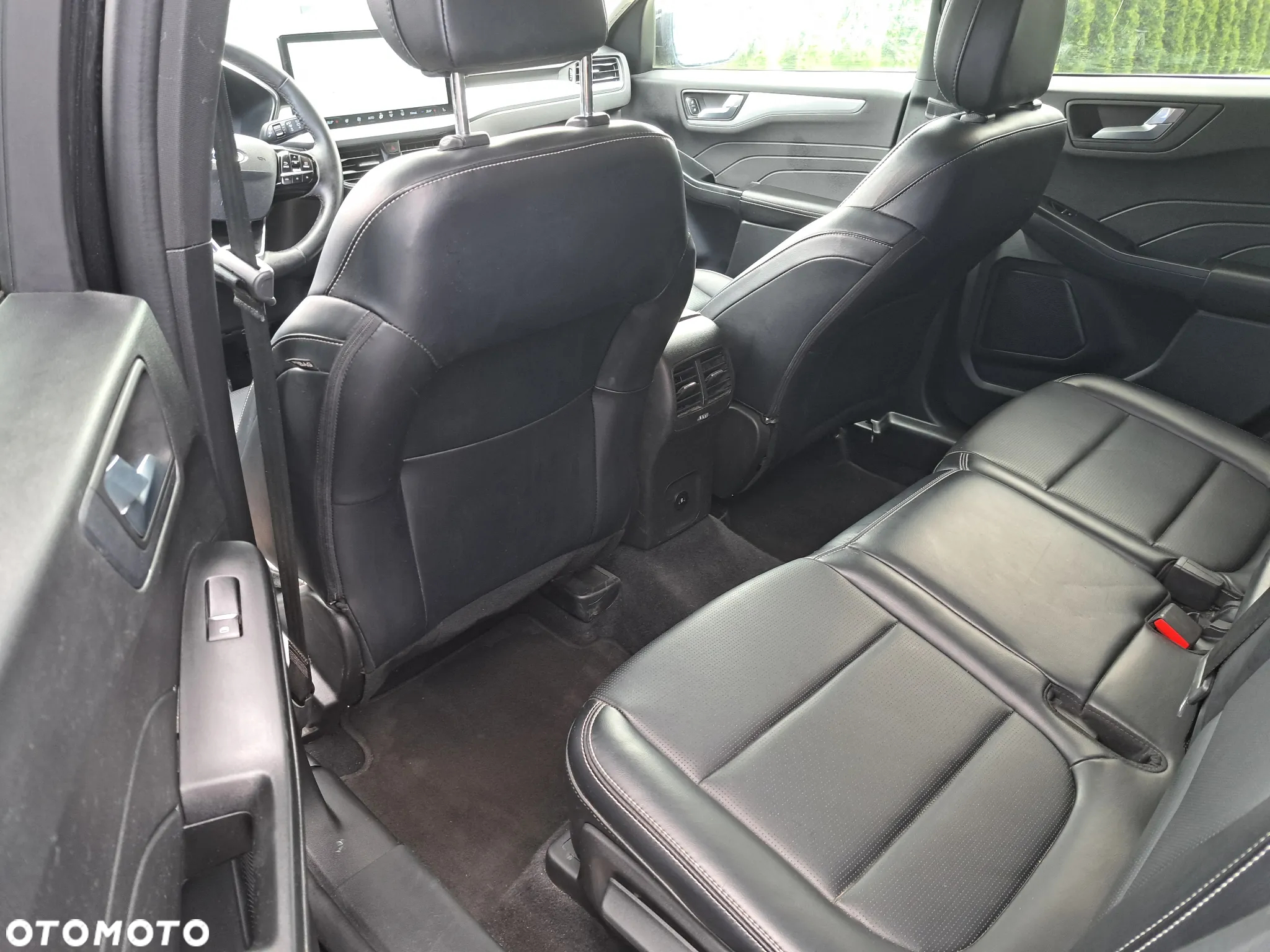 Ford Escape 2.0 EcoBoost AWD Titanium - 10