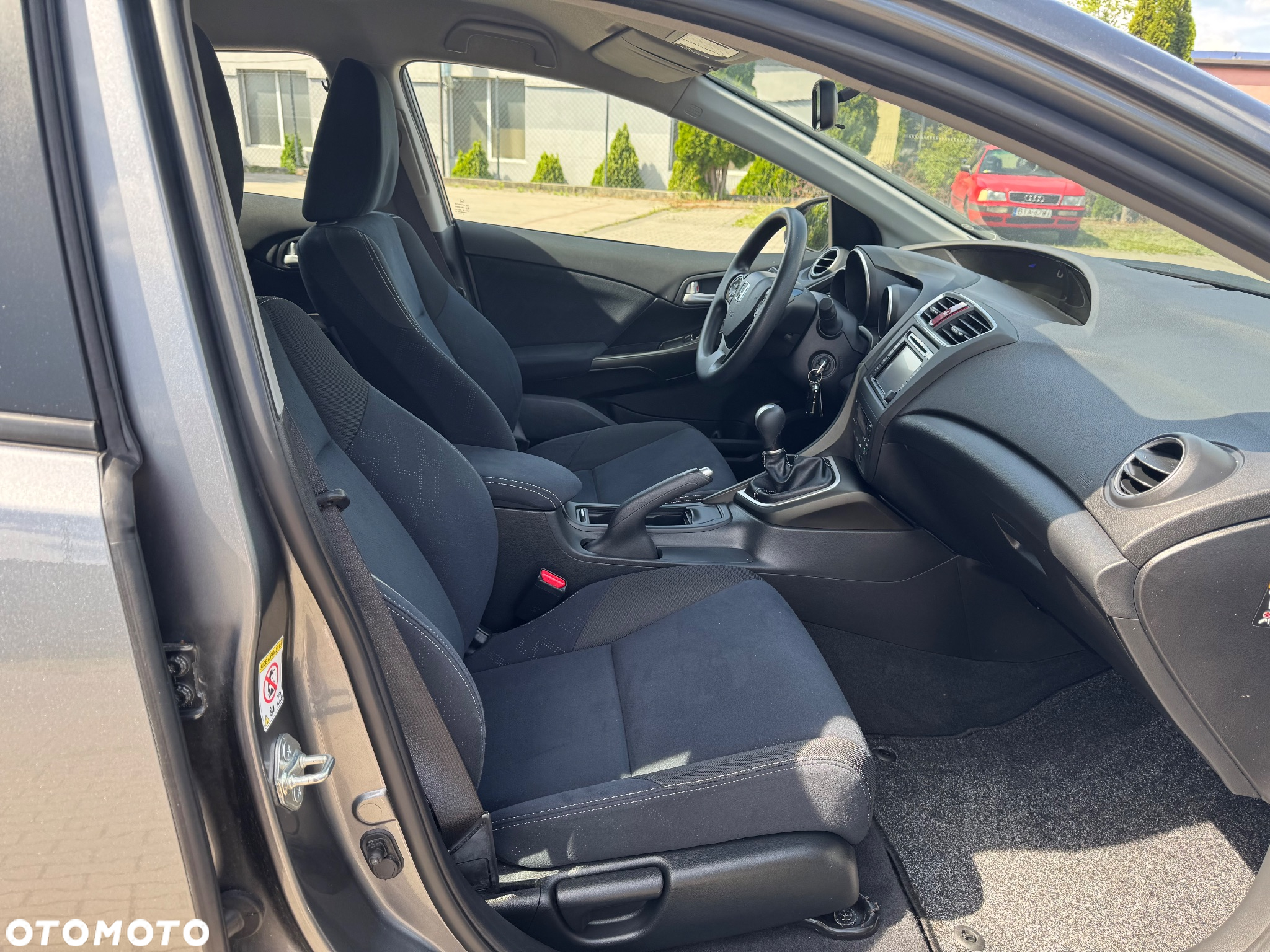 Honda Civic 1.8 Comfort - 23