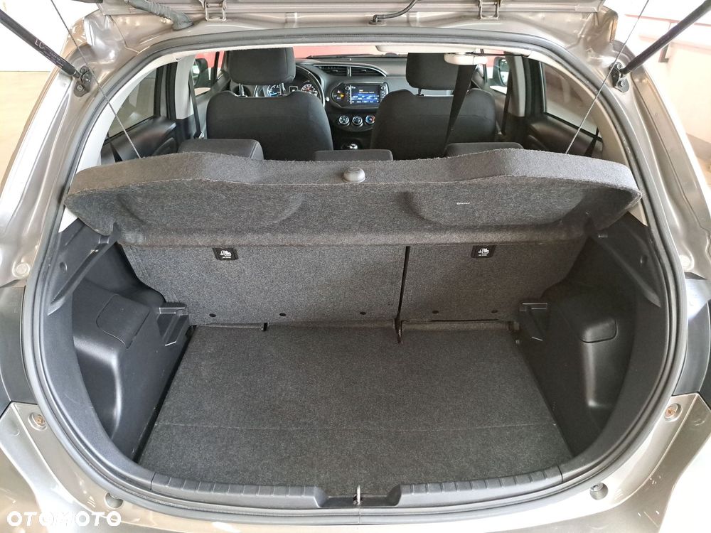 Toyota Yaris - 14