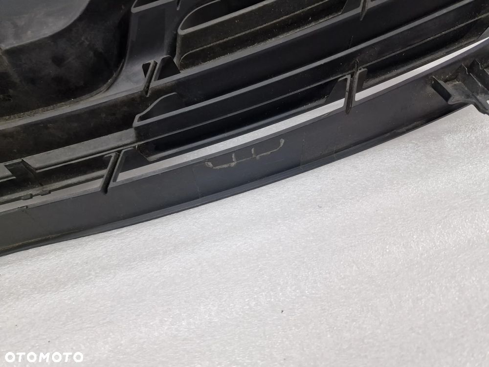 RENAULT TRAFIC III 3 14- ATRAPA / GRILL PRZEDNI PRZÓD , NR 623108673R , NR AUKCJI GL525 - 16