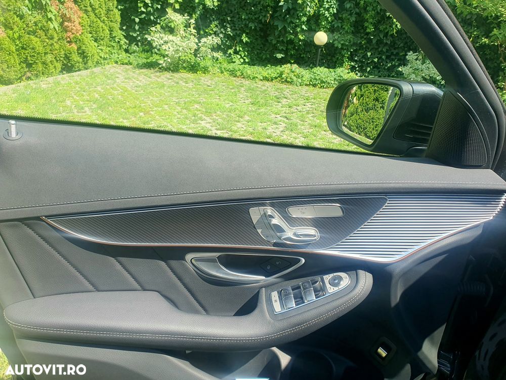 Mercedes-Benz EQC 400 4Matic AMG Line - 10