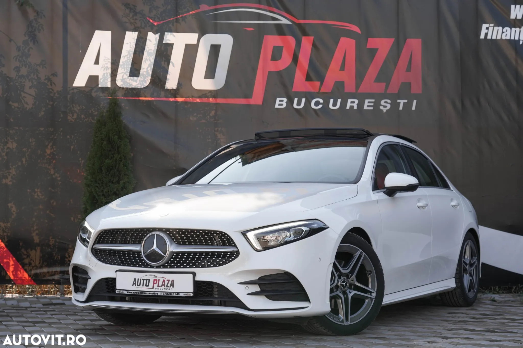 Mercedes-Benz A 200 7G-DCT Advanced AMG Line - 3