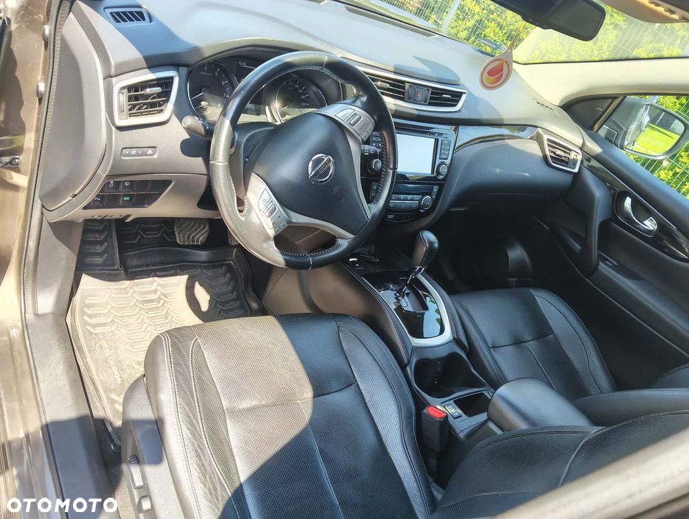 Nissan Qashqai 2.0 Tekna CVT - 8