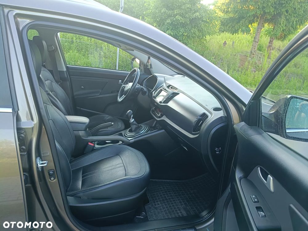 Kia Sportage 1.7 CRDI M 2WD - 10