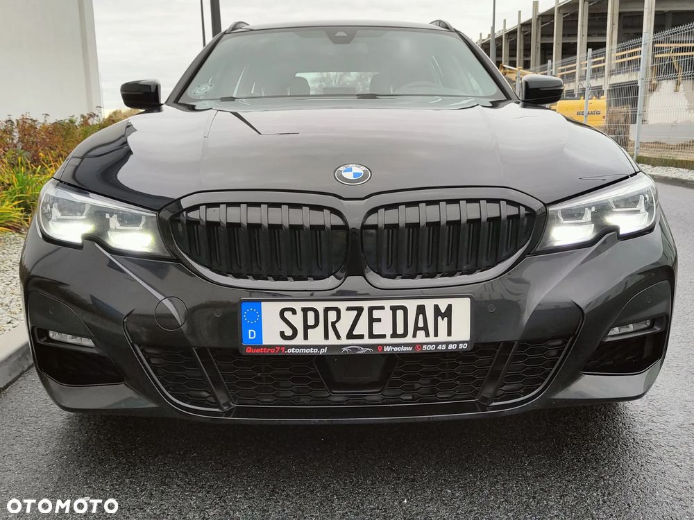 BMW Seria 3 330e Touring M Sport - 9