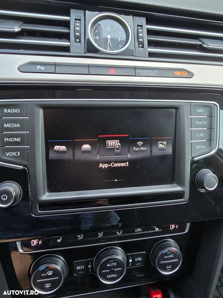Volkswagen Passat 2.0 TDI Highline - 15