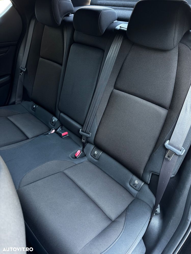 Mazda 3 SKYACTIV-G 2.0 M-Hybrid DRIVE SELECTION - 18