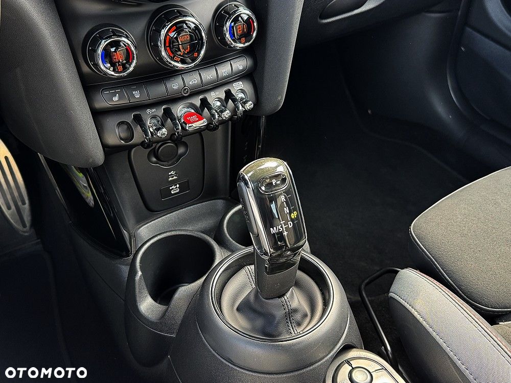 MINI Cooper S John Works Trim sport - 33