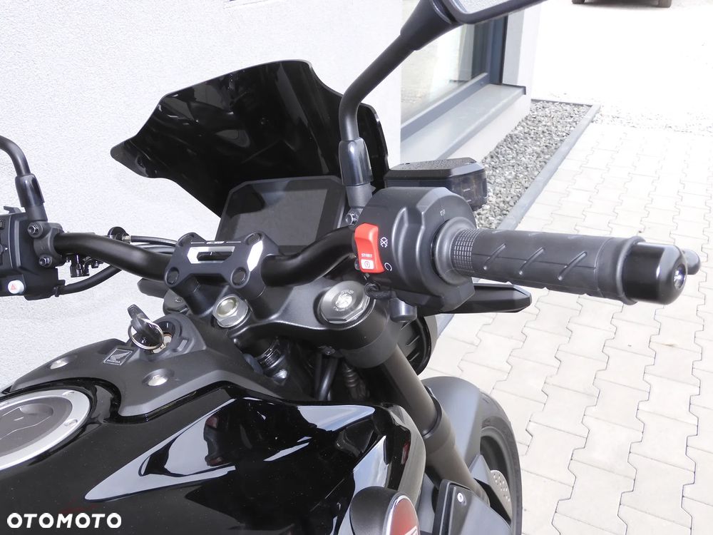 Honda CB - 14