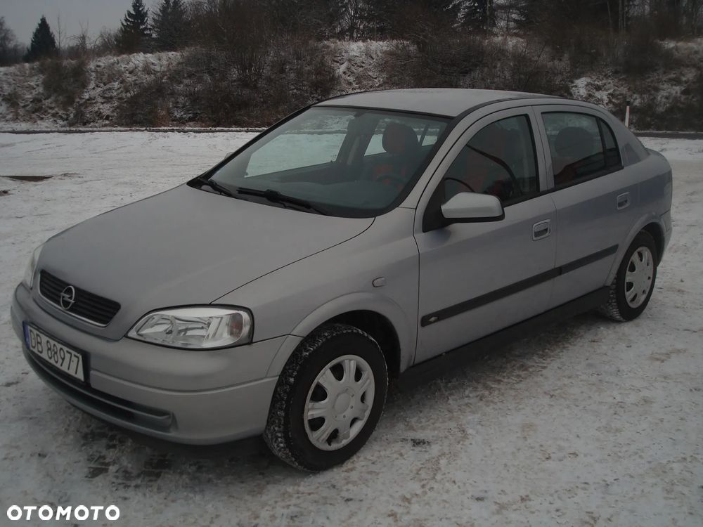 Opel Astra 1.6 Edition - 8