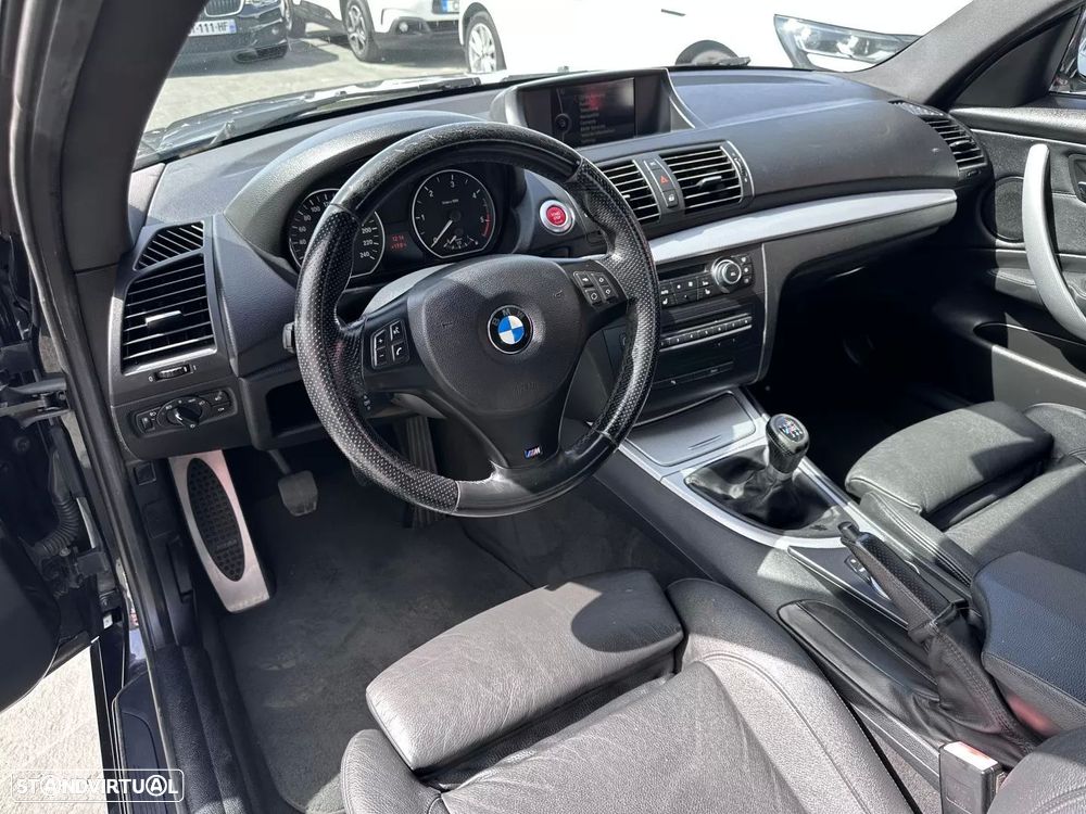 BMW 120 d Limited Edition Lifestyle c/ M Sport Pack - 19