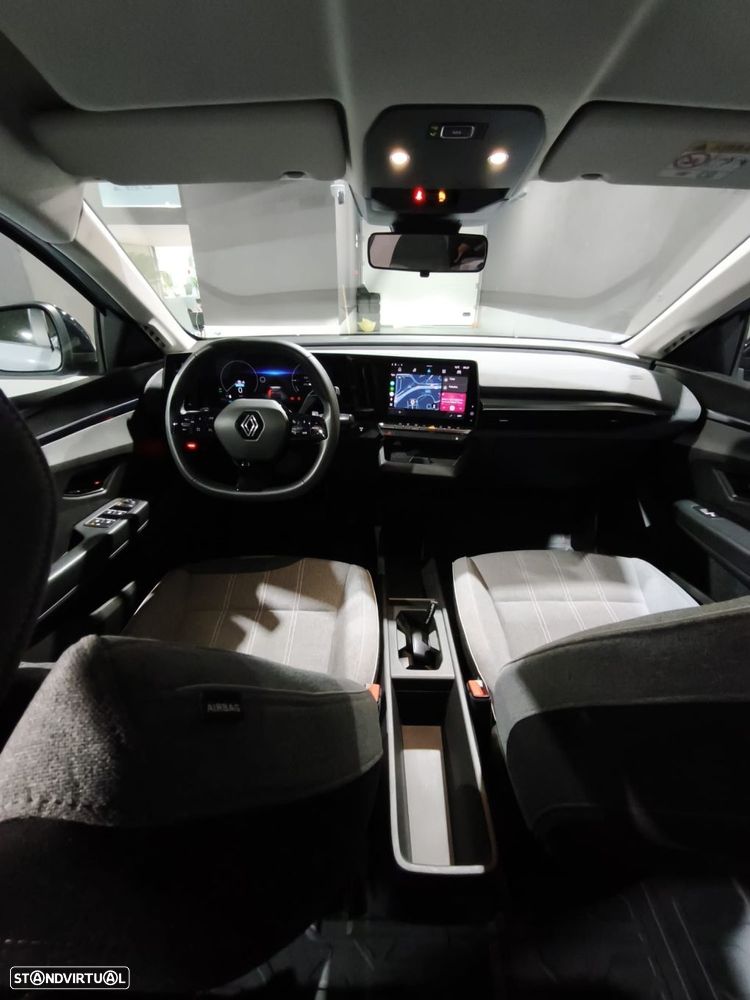 Renault Mégane E-Tech - 15