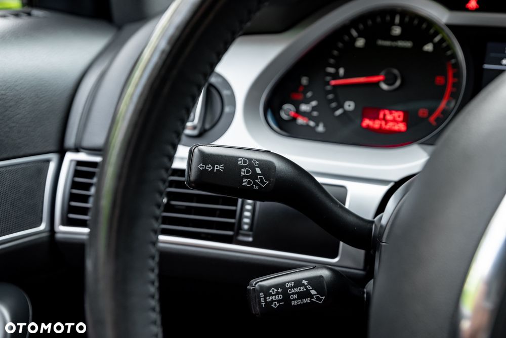 Audi A6 Avant 3.0 TDI DPF quattro tiptronic - 30